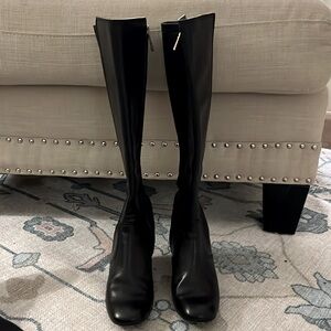 Tory Burch Hendin 85mm Wedge Boot Black Leather Dress Madras-🩵💙